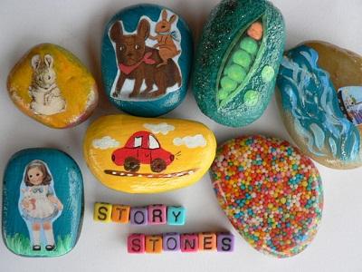 تشویق کودکان به داستان گویی با کاردستی هایی از سنگ و رنگ