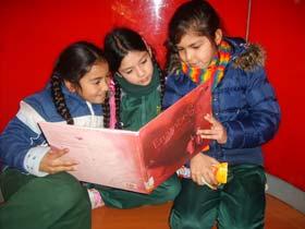 کتابخانه عمومی سانتیاگو شیلی: چالشی برای کودکان و نوجوانان