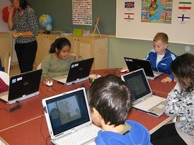 یادگیری خواندن از راه نوشتن با استفاده از رایانه